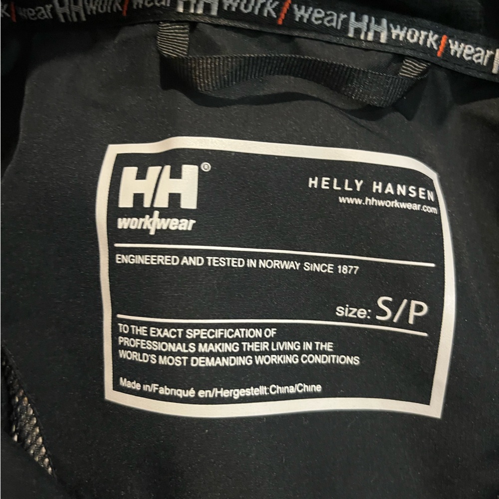 Helly Hansen Women's Black Rain Jacket - image 2